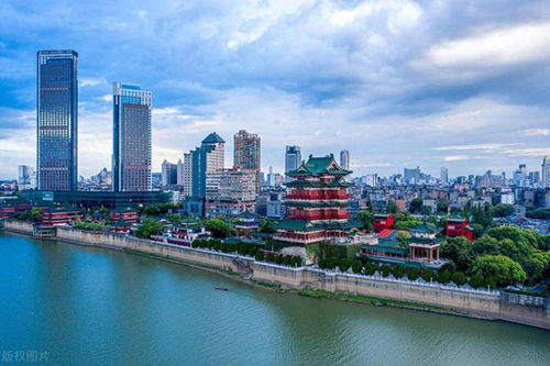 南昌樓市跌落神壇,南昌房價(jià)四連跌,南昌樓市10月最新分析